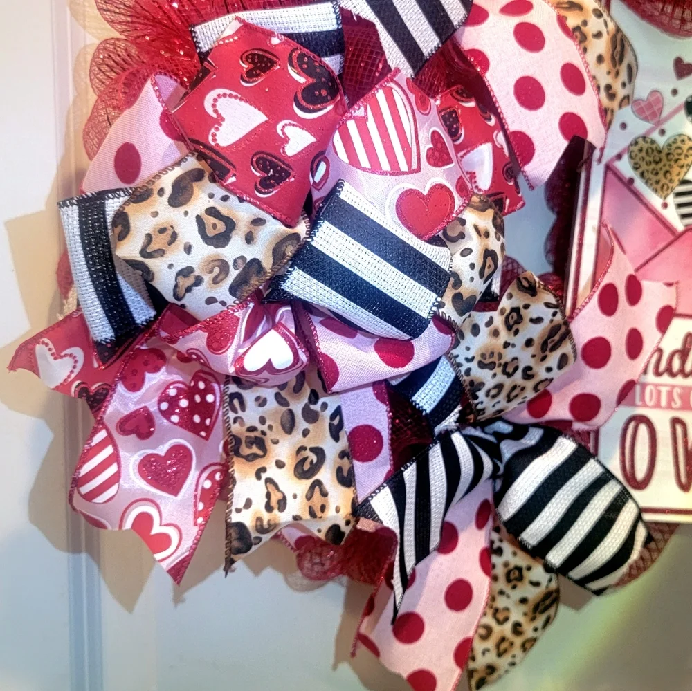 Love Wreath Sending Lots of Love Deco Mesh Bows Anniversary Birthday Quinceañera